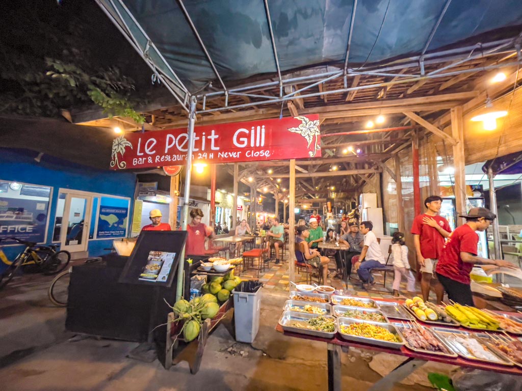 night market gili trawangan lombok indonesia - laugh travel eat-2