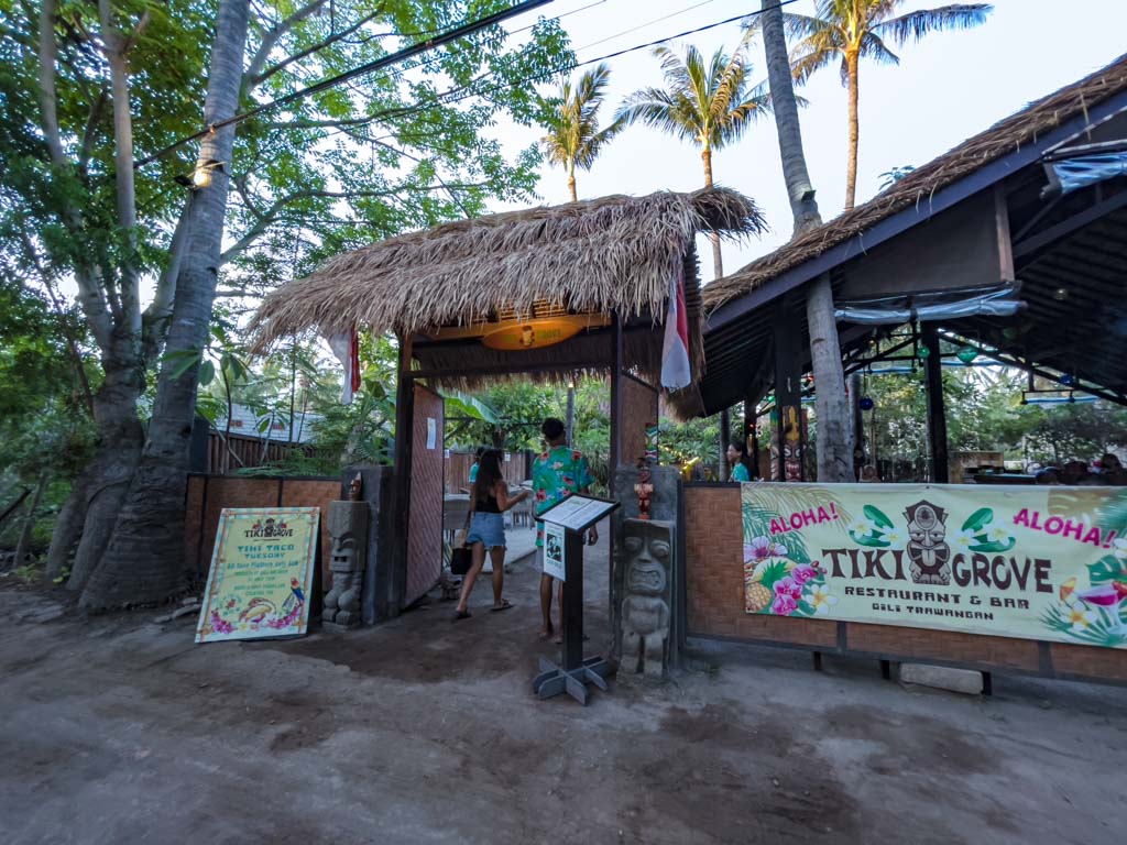 tiki groove gili trawangan lombok indonesia - laugh travel eat