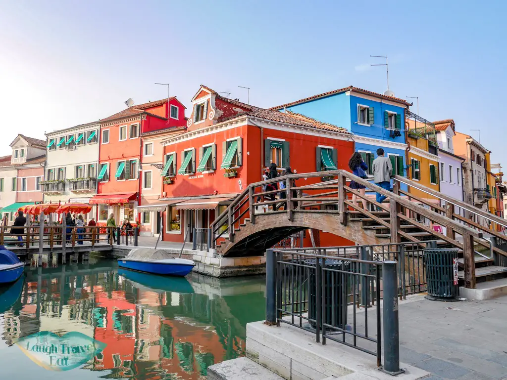 bridge burano colourful houses Venice Italy - laugh travel eat