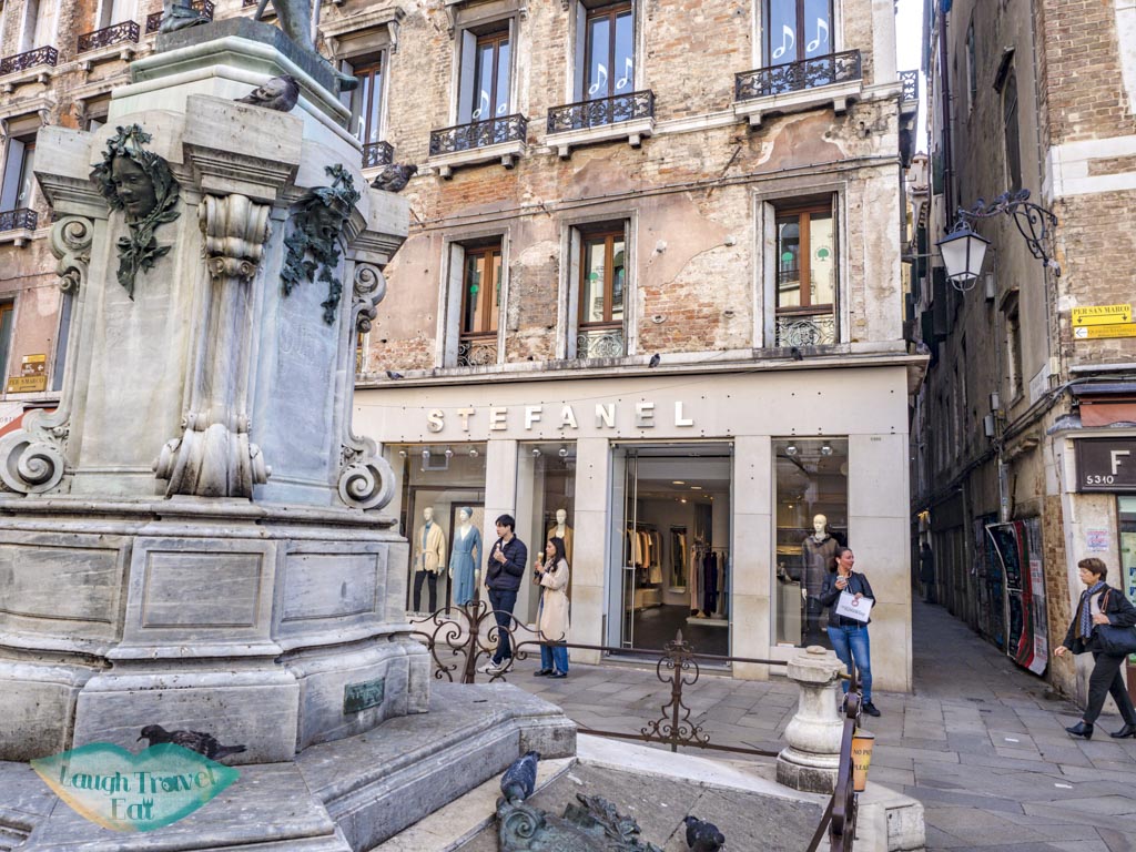 the tour guide food tour meet up venice italy - laugh travel eat-2