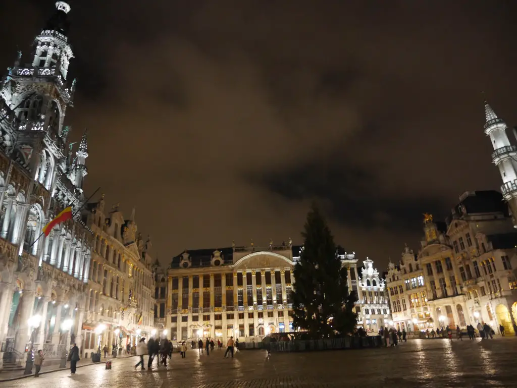 Grand Place, Brussels, Belgium | Laugh Travel Eat
