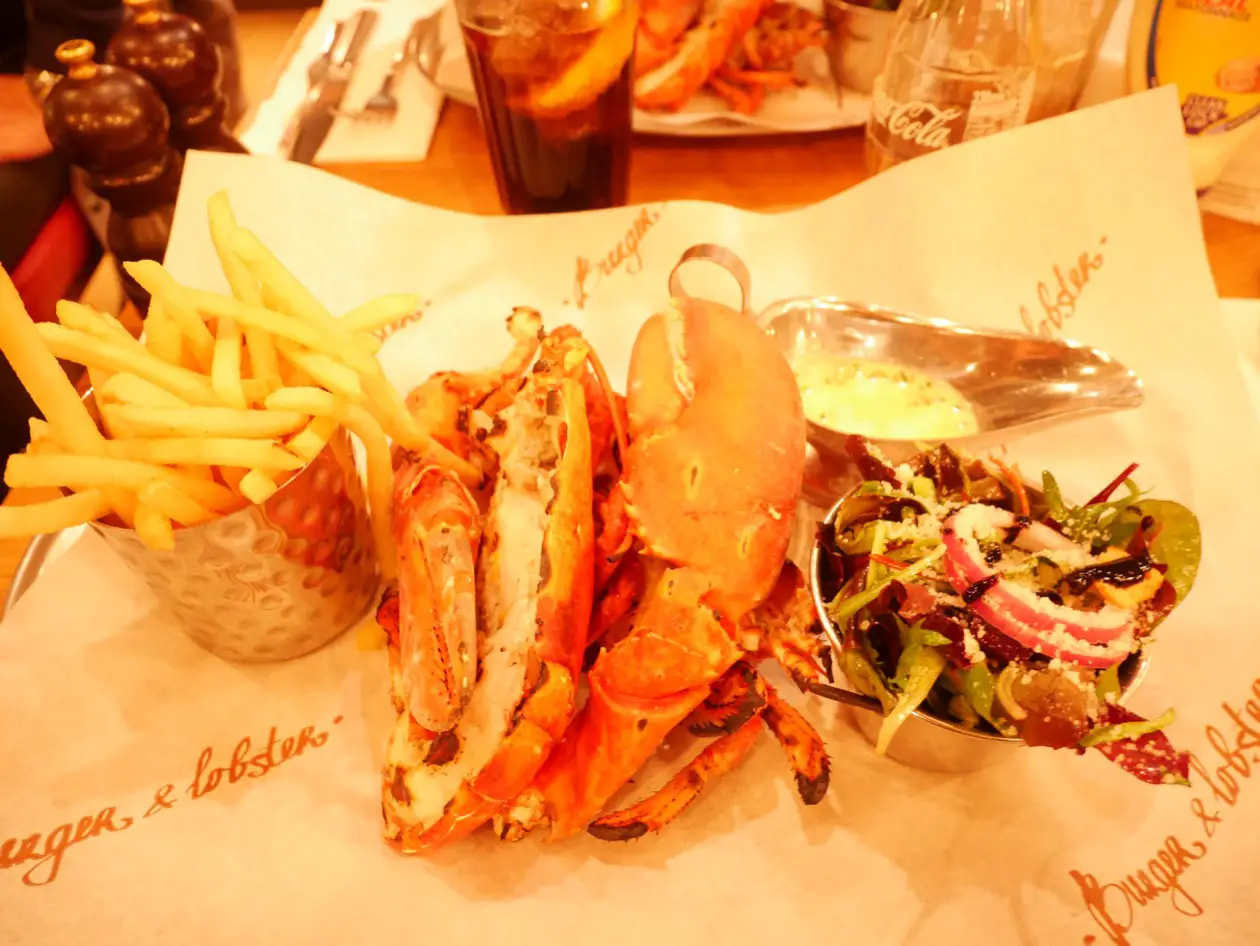 burger and lobster | 5 restaurants in London that I freqeunted as a study abroad student