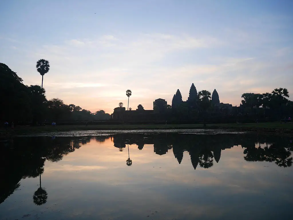 Angkor Wat sunrise stage 2, Cambodia | Laugh Travel Eat