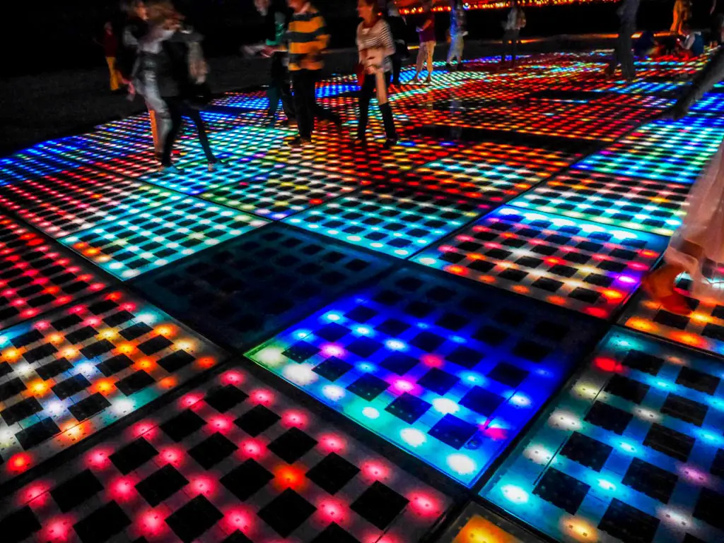 the sun salutation at night zadar croatia