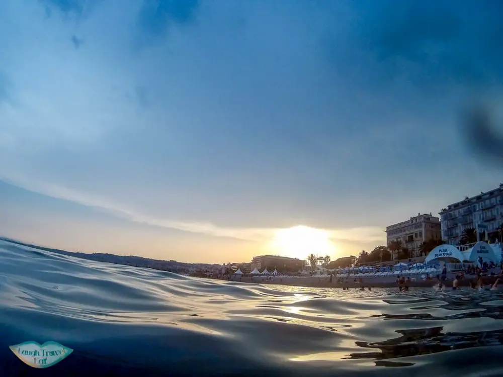 sunset in the sea at promenade des Anglais, France | Laugh Travel Eat
