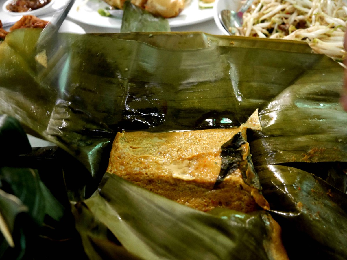 Otak-Otak-fish-paste-Nyonya-Perut-RUmah-Restaurant-Penang-Malaysia