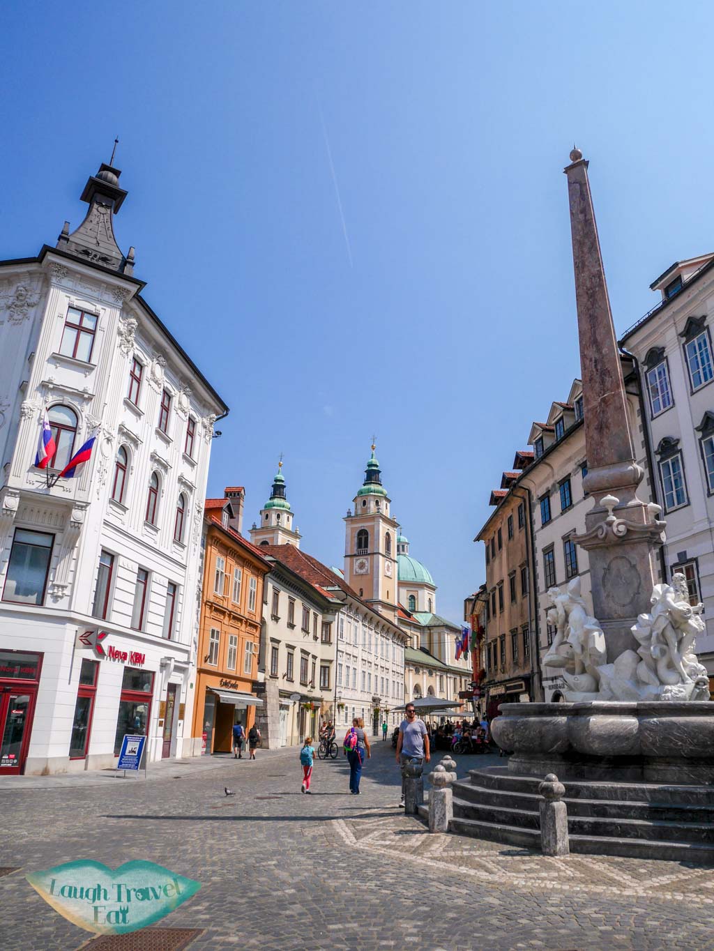 Robba-Fountain-Ljubljana-Slovenia-laugh-travel-eat