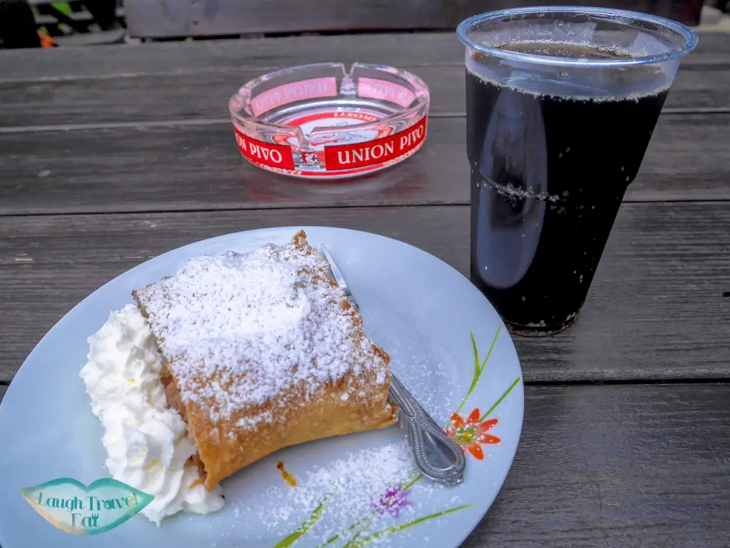 apple strudl bohinj slovenia - laugh travel eat