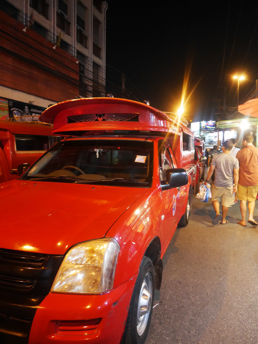 Red tuk tuk at Chiang Mai | Laugh Travel Eat