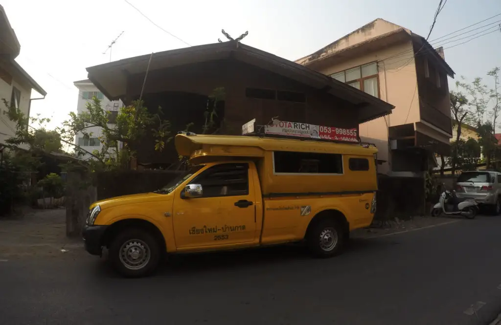 Tuk Tuk ride to the Elephant Jungle Sanctary | Laugh Travel Eat