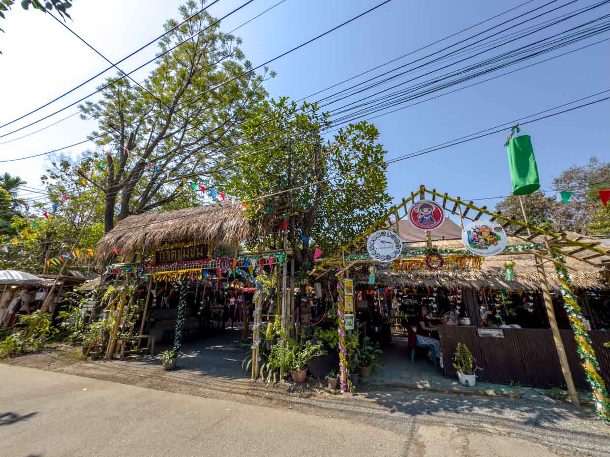 chamcha market Chiang Mai Thailand - laugh travel eat