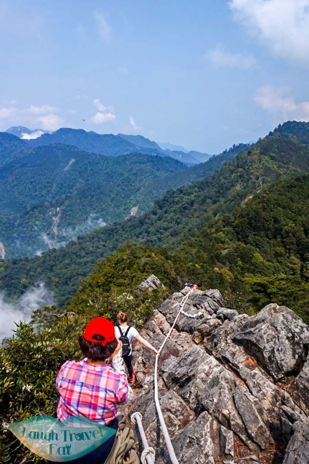 Trail leading down from mountain top atYuan Zui Mountain in Dasyueshan National Forest Recreational Area, Taichung - Laugh Travel Eat