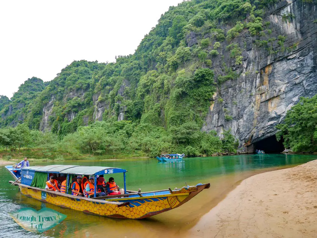 entrance phong nha cave phong nha vietnam - laugh travel eat