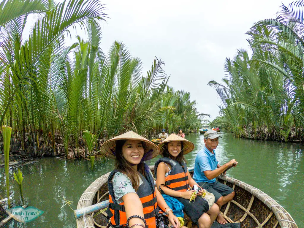 bamboo rafting hoi an vietnam - laugh travel eat-4