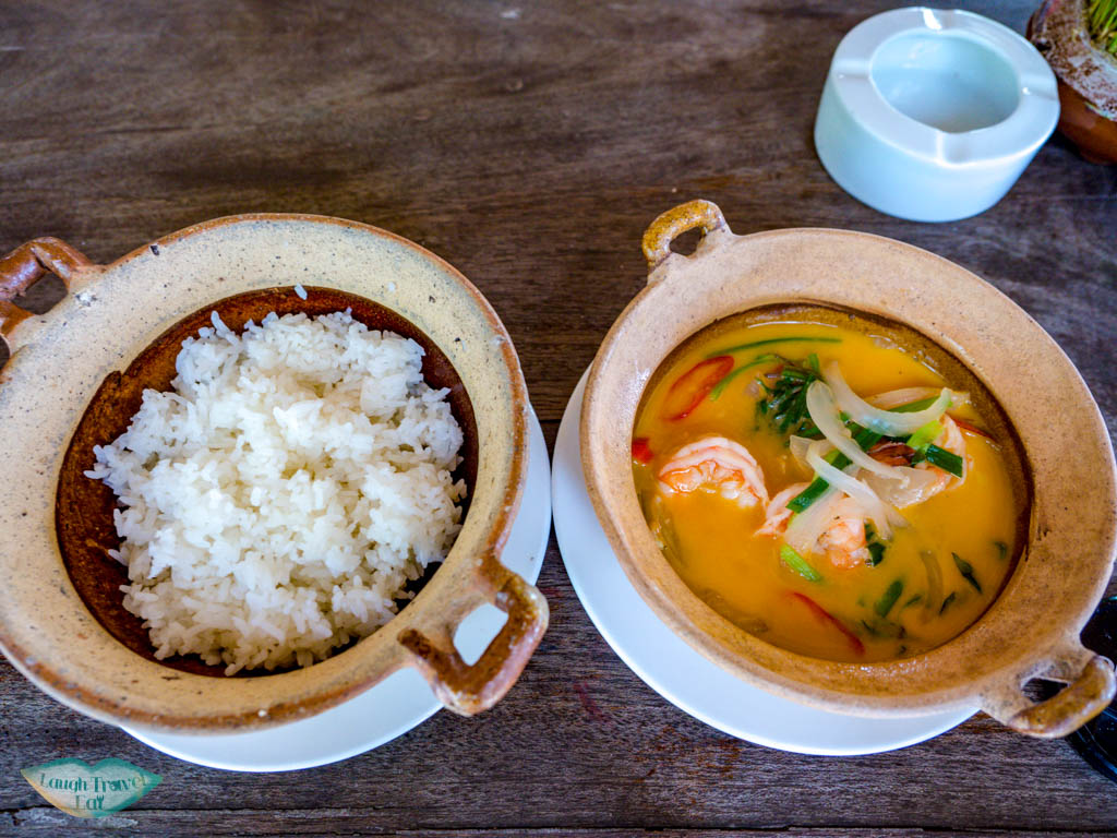 food at soul kitchen an bang beach vietnam - laugh travel eat