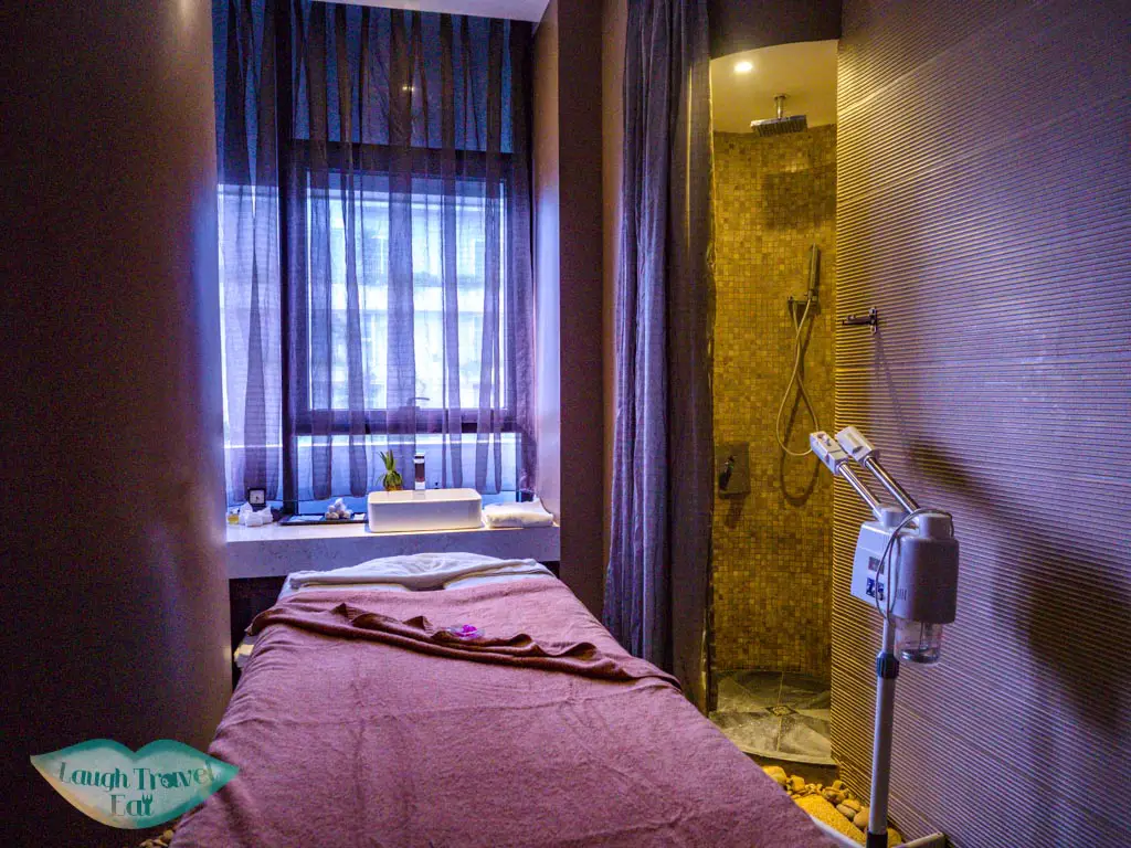 maison spa room belle maison parosand danang vietnam - laugh travel eat