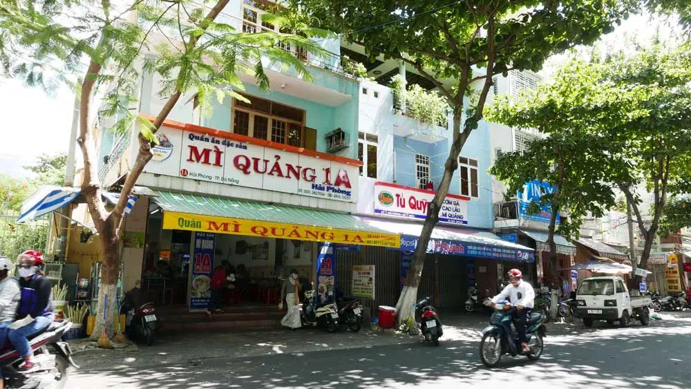 Mi Quan A1 restaurant, Danang, Vietnam | Laugh Travel Eat