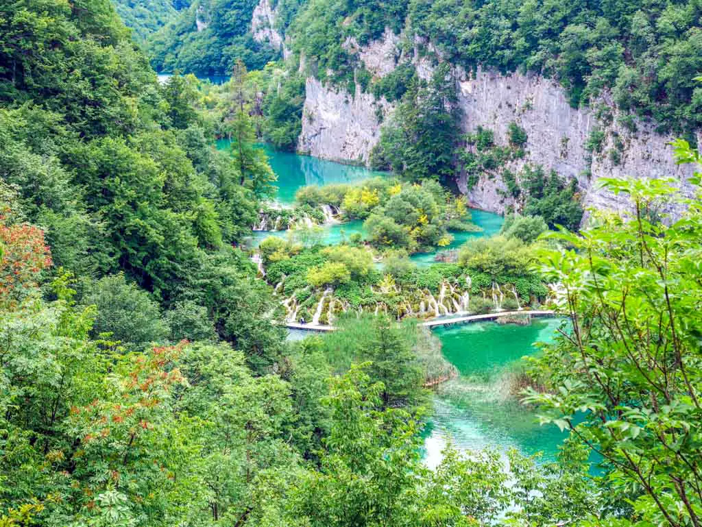 split day trip to plitvice lakes