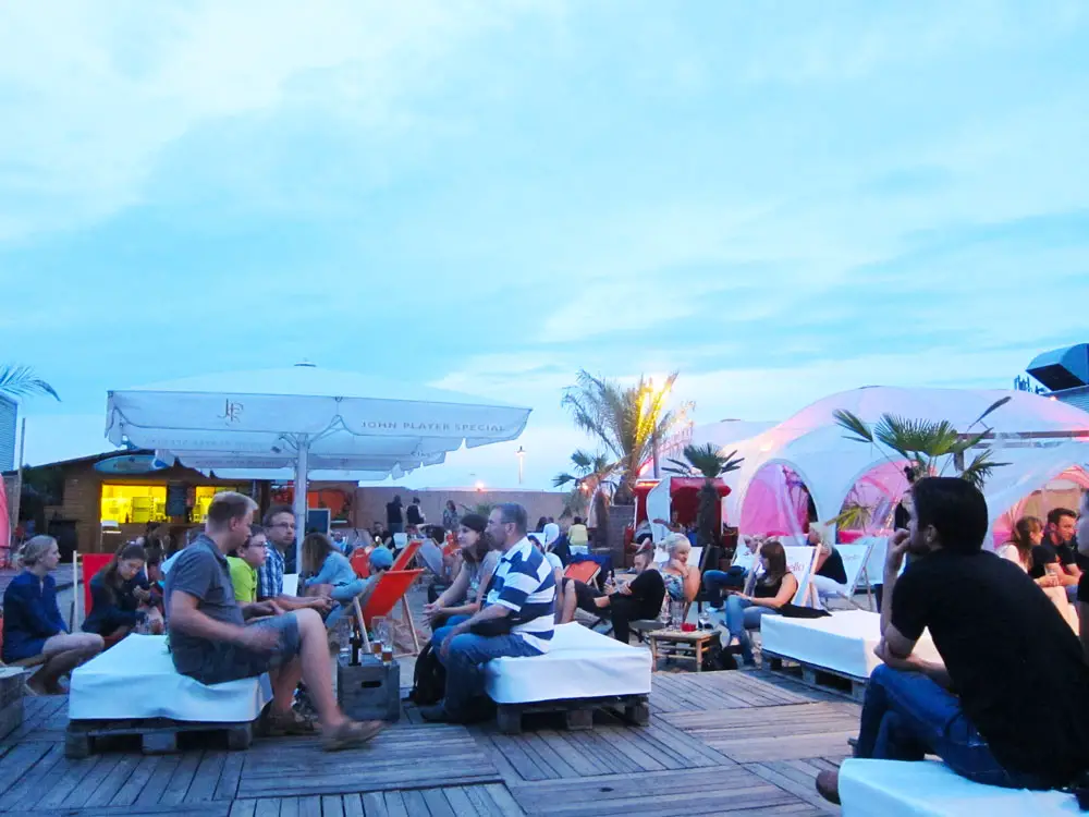 Beach Bar in Prezlauerberg, Berlin | laugh Travel Eat