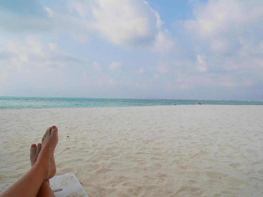 beach time on Gaafaru, Maldives | Laugh Travel Eat