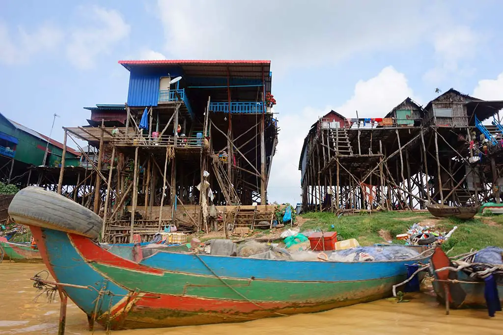 Low season Kampong Phluk floating village, Siem Reap, Cambodia | Laugh Travel Eat