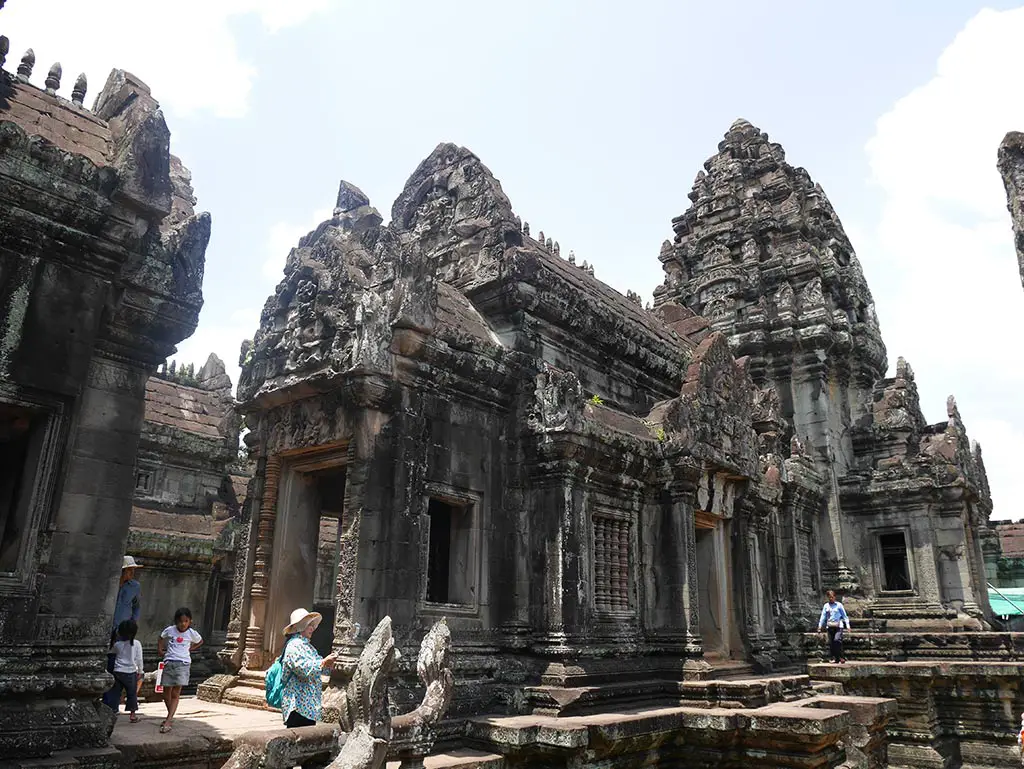 Banteay Samre, Angkor Thom, Cambodia | Laugh Travel Eat