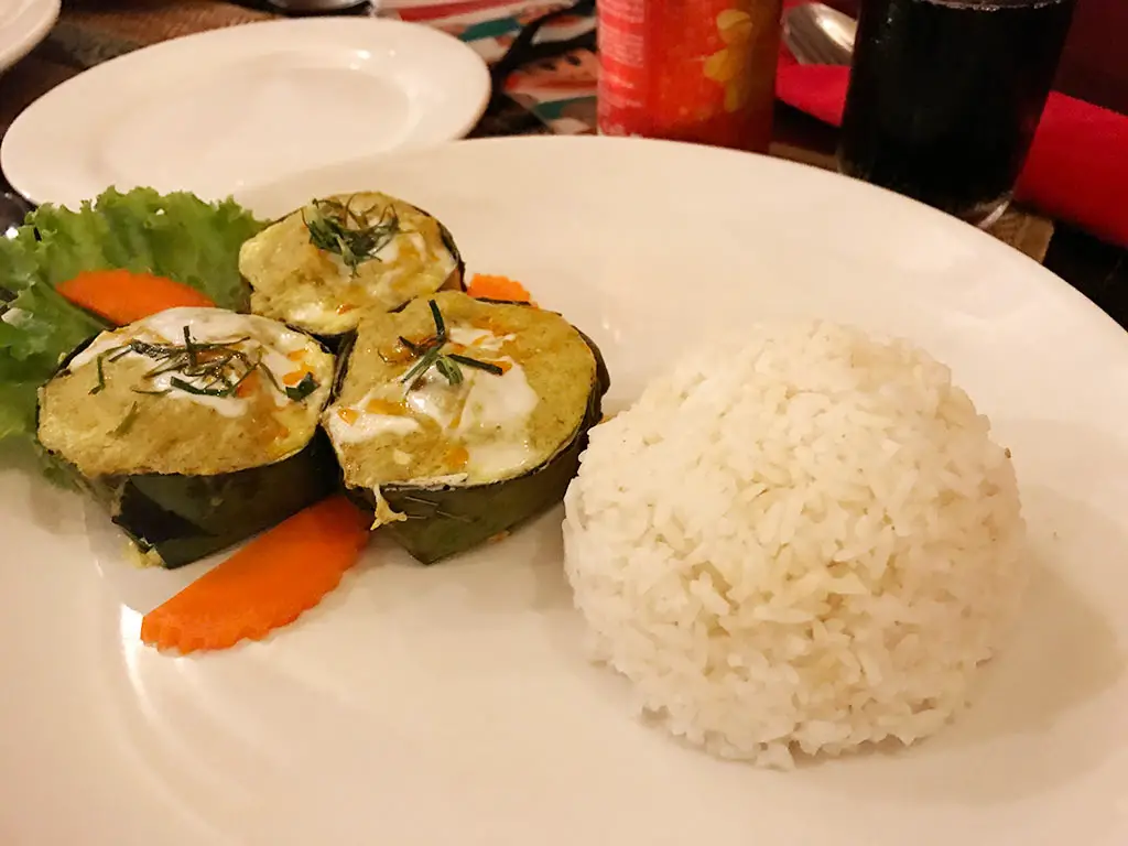 fish amok, for life restaurant, siem reap, cambodia | Laugh Travel Eat