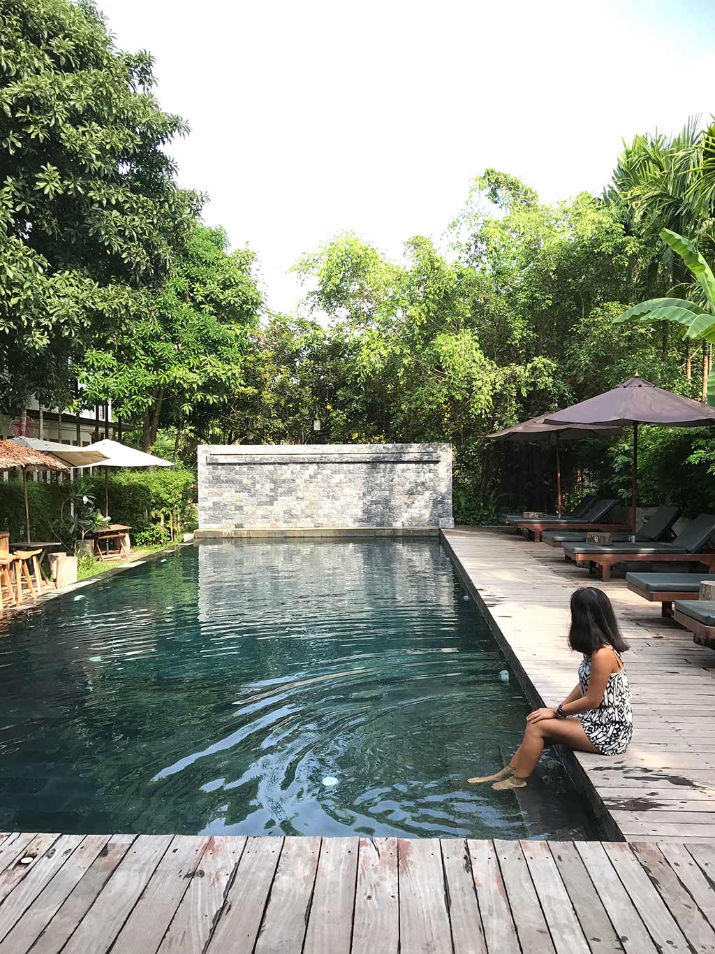 le residence blanc d'angkor hotel pool, siem reap, cambodia | Laugh Travel Eat