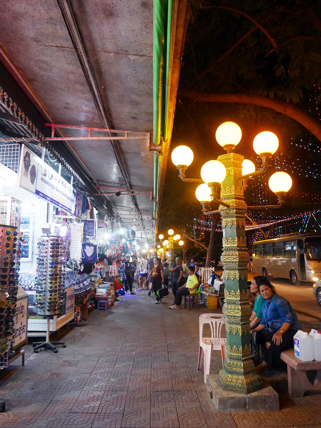 Siem Reap Art Center Night Market, Cambodia | Laugh Travel Eat