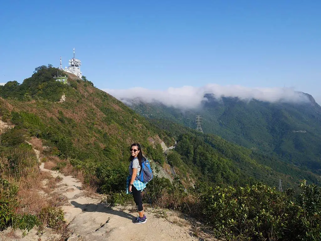 Tsz Wan Shan Radio Station to the top, Kowloon, Hong Kong | Laugh Travel Eat
