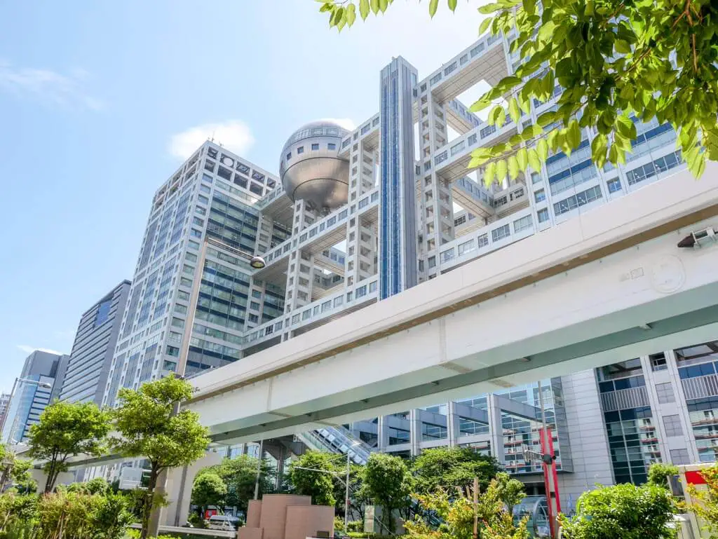 Odaiba fuiji tv station tokyo | Laugh Travel Eat