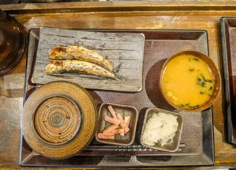 SHINPACHI japanese style breakfast tokyo, Japan | Laugh Travel Eat