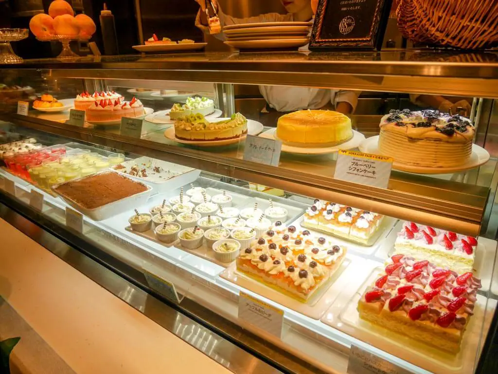 bitter sweet buffet dessert lumine east shinjuku tokyo