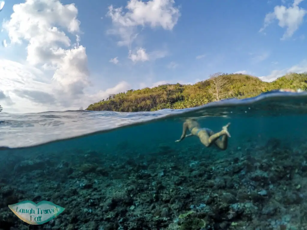 Crystal Bay wing swimming Nusa Penida Bali Indonesia