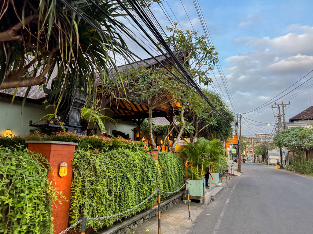 bodyworks spa seminyak bali _ laugh travel eat