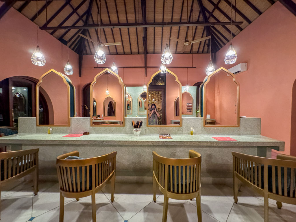 bodyworks spa seminyak bali _ laugh travel eat