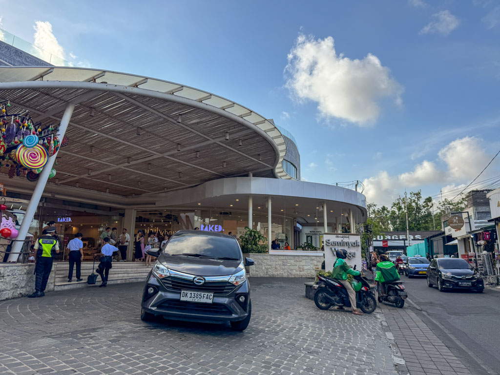 seminyak village seminyak bali _ laugh travel eat