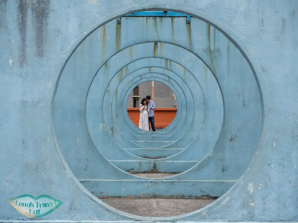 Lok-Wah-South-Estate-Kwun-Tong-hong-kong-laugh-travel-eat