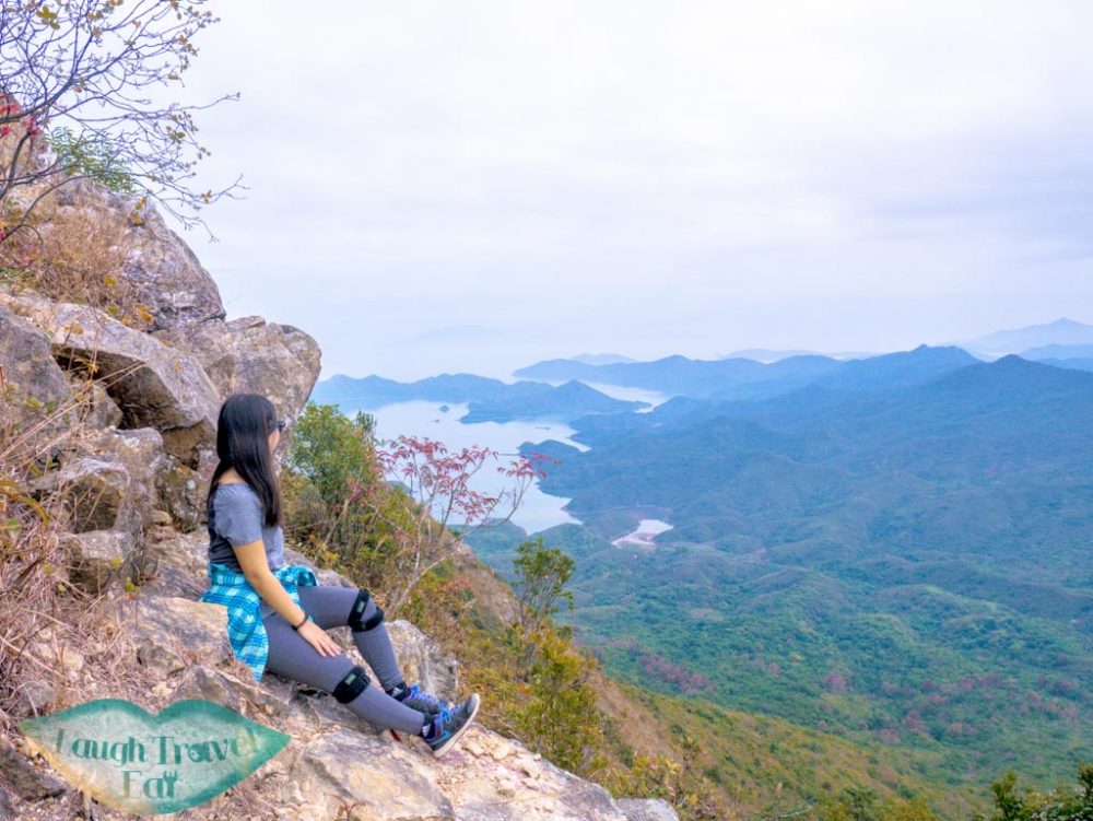viewpoint going up tiu tang lung hong kong- laugh travel eat