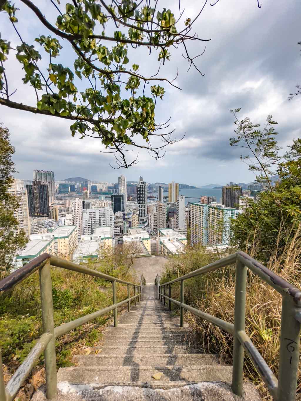 red signal hill hike kowloon hong kong - laugh travel eat