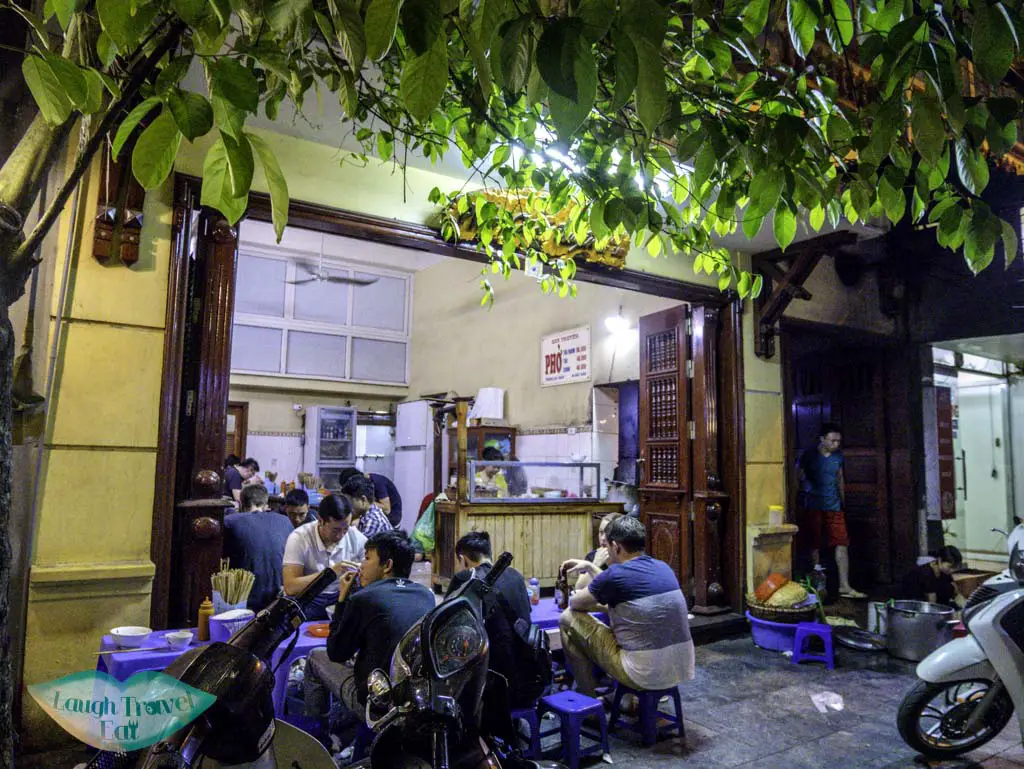 49-but-dan-street-hanoi-vietnam-laugh-travel-eat