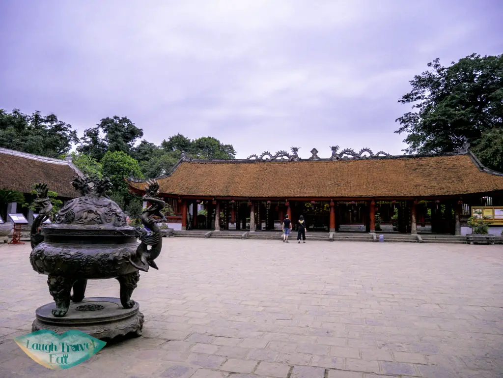 main-temple-at-temple-of-literature-hanoi-vietnam-laugh-travel-eat
