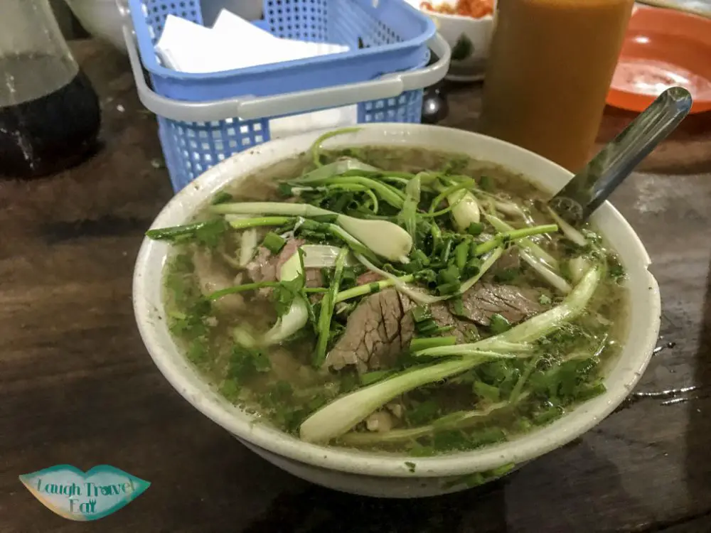 pho-ba-49-but-dan-street-hanoi-vietnam-laugh-travel-eat