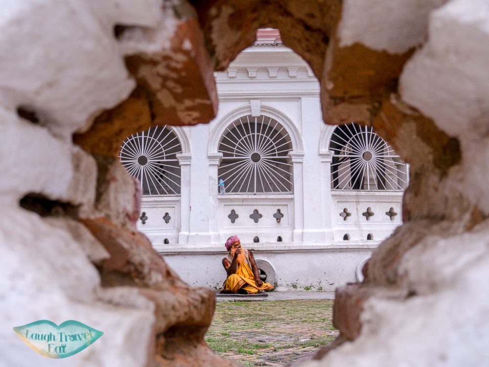 holy-man-at-Pashupatinath-Temple-kathmandu-nepal-laugh-travel-eat