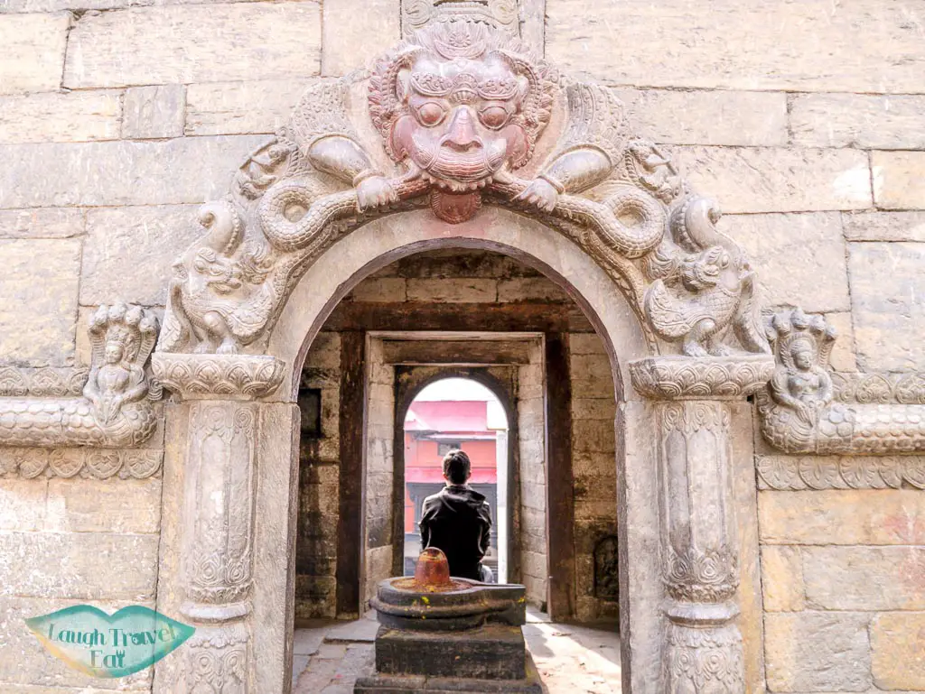 temple-in-Pashupatinath-Temple-kathmandu-nepal-laugh-travel-eat