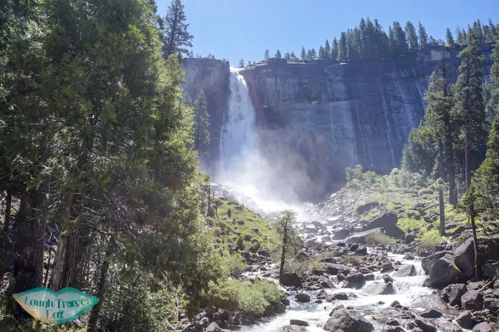 nevada-fall-mist-trail-yosemite-park-california-US-laugh-travel-eat
