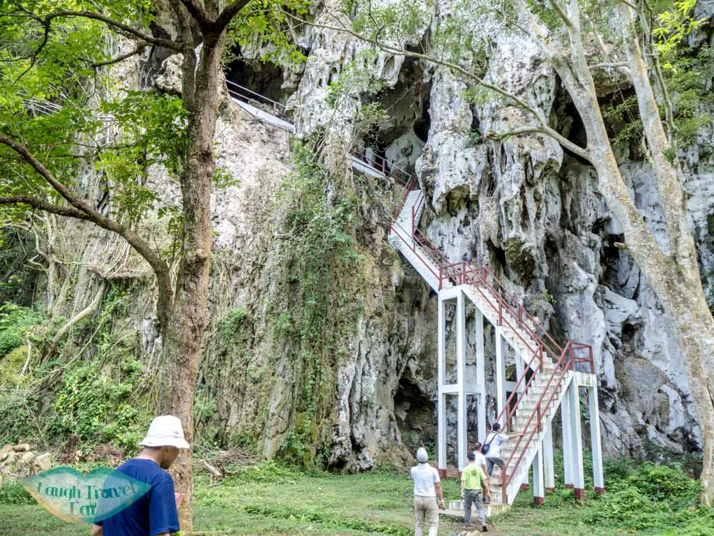 pha-thonk-cave-stairs-nong-khiaw-luang-prabang-laos-laugh-travel-eat