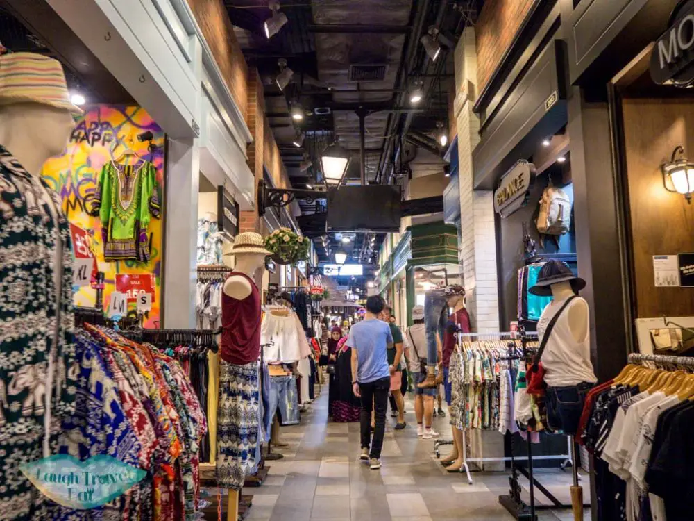 tokyo-floor-terminal-21-bangkok-thailand-laugh-travel-eat