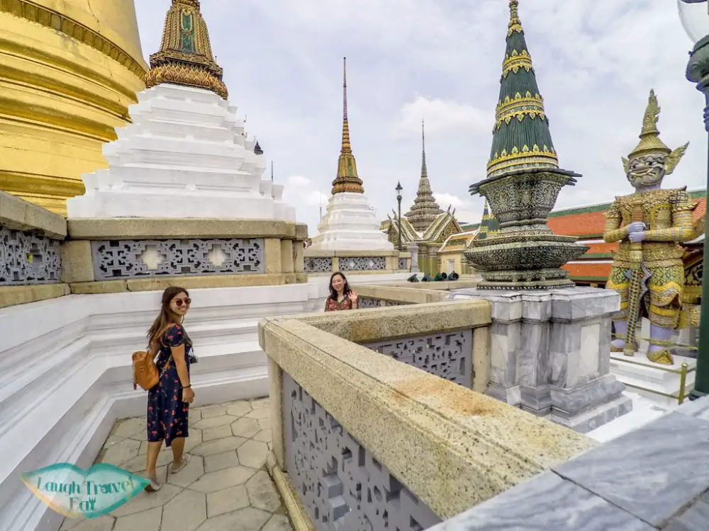 walking-around-the-grand-palace-bangkok-thailand-laugh-travel-eat1