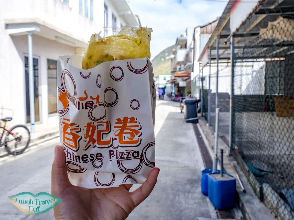 chinese-pizza-tai-O-lantau-hong-kong-laugh-travel-eat
